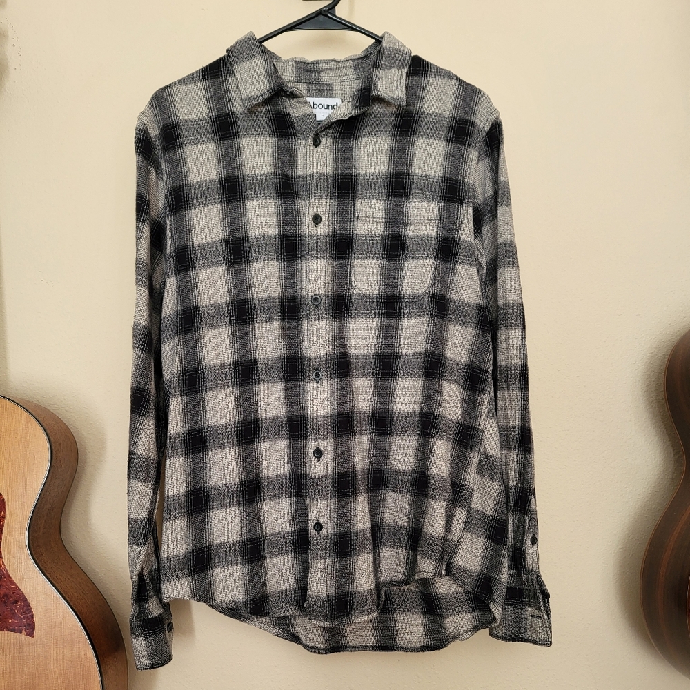 Abound Men's Long Sleeve Button-Down Shirt